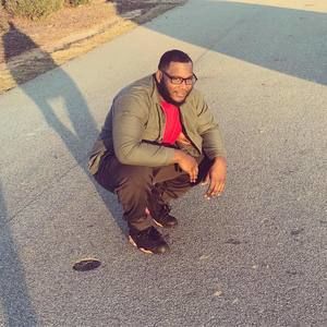 Meet your Posher, Derrick